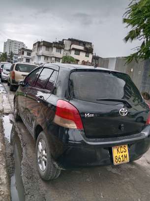 Toyota vitz image 4