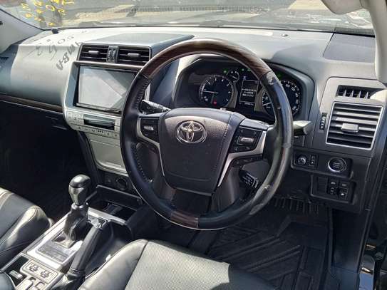 Toyota prado petrol image 10