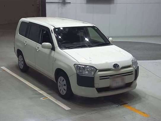 2019 TOYOTA PROBOX HYBRID F image 2