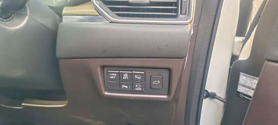 Mazda CX-8 SUV White Spacious Reliable image 5