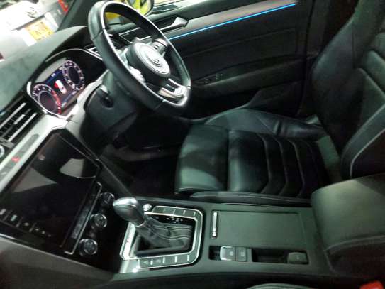 Volkswagen Arteon image 5
