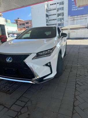 Lexus Rx200t 2018 white image 3