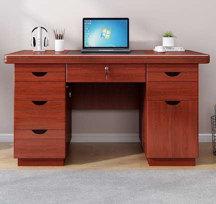 Compact Modern  120cm Office Desk image 3