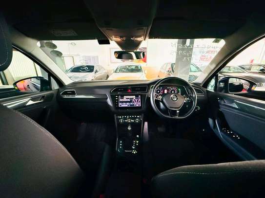 VOLKSWAGEN TIGUAN 4MOTION 2019MODEL DIESEL image 8