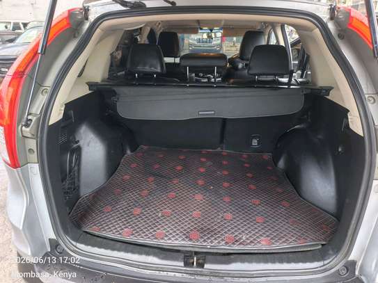 HONDA CR-V 2012MODEL FULLY LOADED image 6
