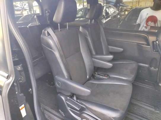 Toyota Noah WXB Black 2018 image 5