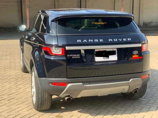 RANGE ROVER EVOQUE 2017MODEL MOONROOF image 12