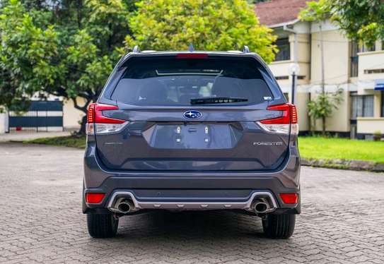 2022 Subaru Forester image 8