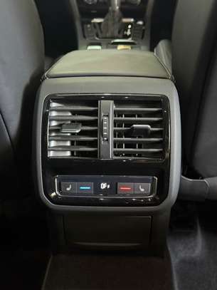 This volkwasgen arteon luxury car is on sale in mombasa image 9