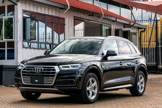 2019 Audi Q5 S-Line image 2