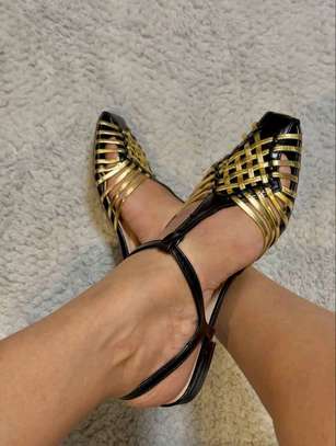 summer sandals image 8