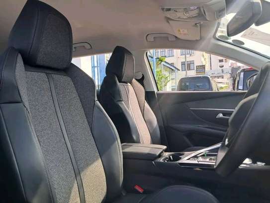 PEUGEOT 3008,2019,2WD,DEAL DEAL(DEPOSIT 1.5M) image 8