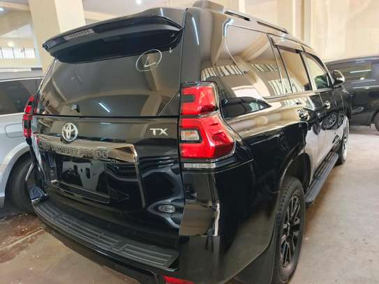 Toyota land cruiser Prado Diesel image 4