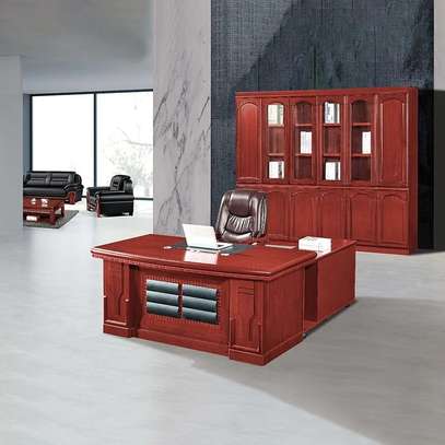 Office Desk; 1.6M Mahogany Executive Office Desk in Suneka image 9