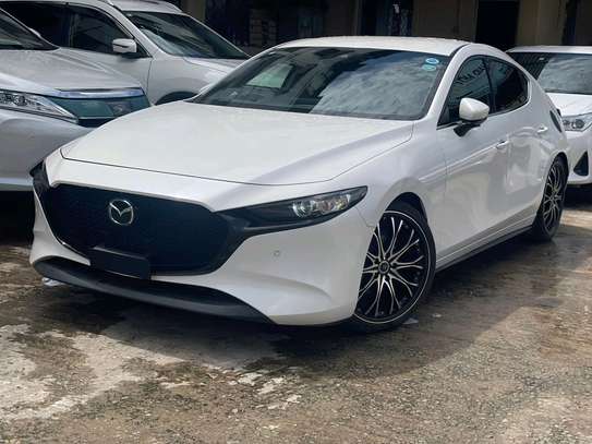 Mazda 3 petrol ⛽️ 2019model image 8