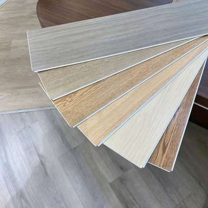 SPC vinyl tiles image 2