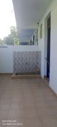 ONE BR TO LET IN TUDOR image 10