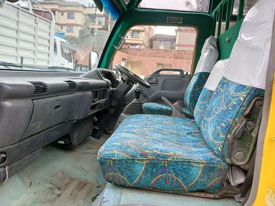 ISUZU NQR SCHOOL BUS image 6