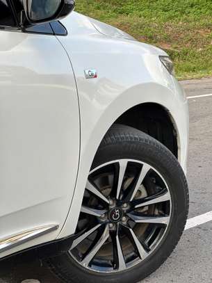 Toyota Harrier GR image 13