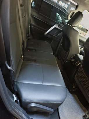 Toyota land cruiser Prado Diesel image 3