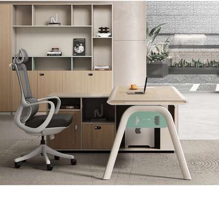 Modern Executive 180cm Office Desk image 4