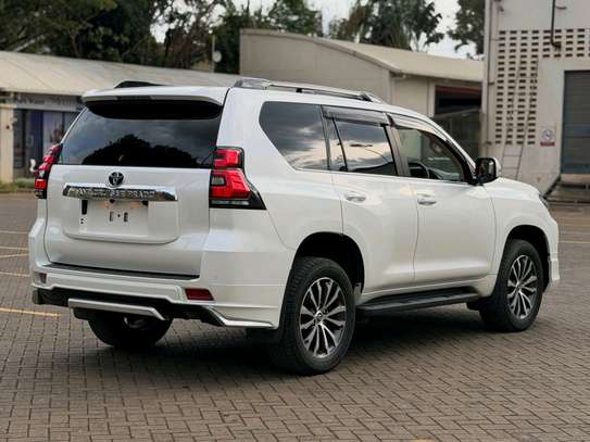 2021 Toyota Land Cruiser Prado TX-L image 5