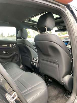 2019 Mercedes Benz GLC300 image 12