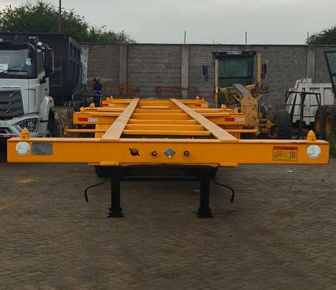Flatbed Trailers Skeletal Trailers Tipping Trailers image 4