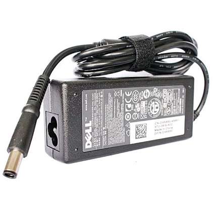 Dell Big Pin 65w Adapter for Dell Laptops image 4