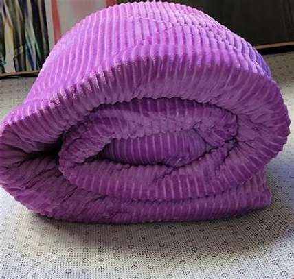Turkish warm velvet comforters duvets image 6