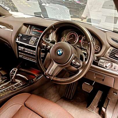 BMW X4 35i 2017 Sunroof image 2