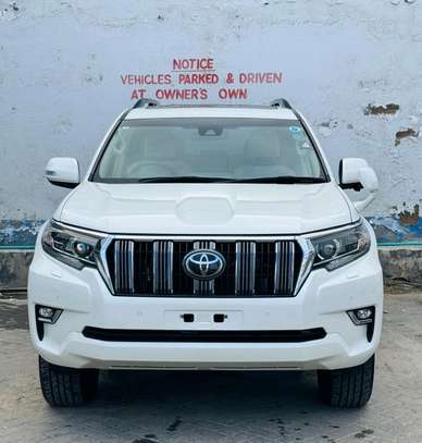 TOYOTA LANDCRUISER PRADO TX.L 2019MODEL SUNROOF image 8