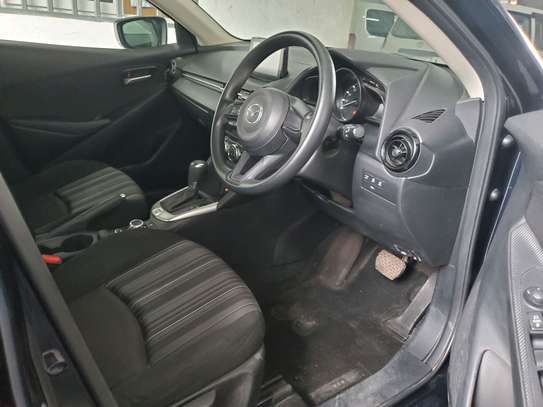 Mazda 2 Newshape image 2