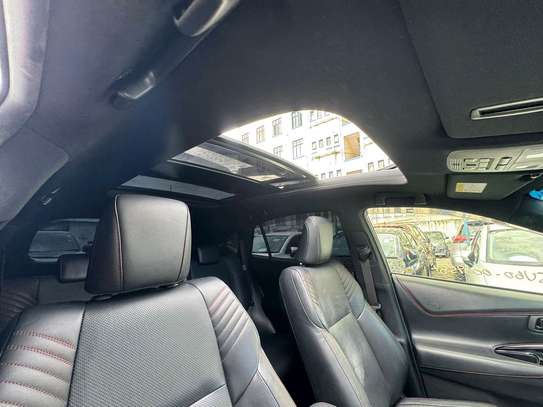 Toyota harrier 2019 model image 3