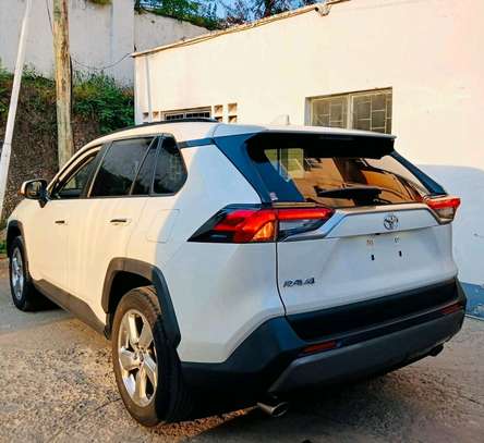 TOYOTA RAV4 G Z PACKAGE 2020MODEL SUNROOF image 3