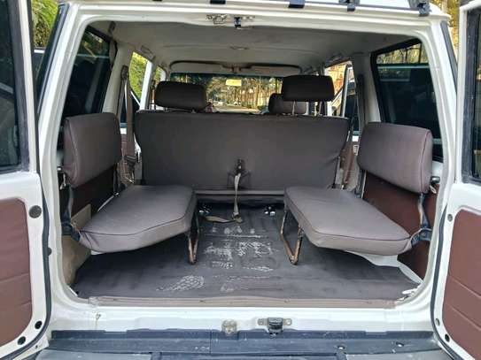 TOYOTA LAND CRUISER HARDTOP 5 DOOR image 10