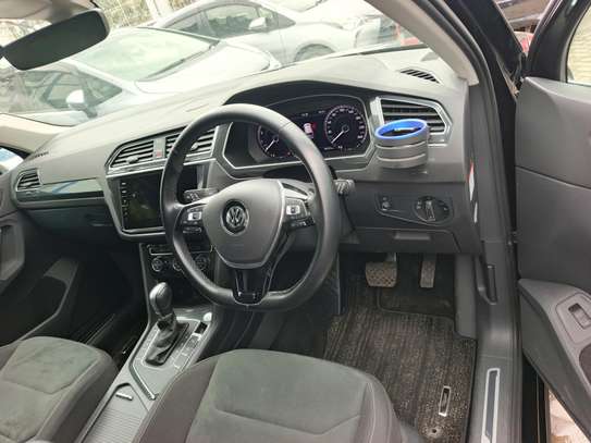 Volkwagen Tiguan image 5
