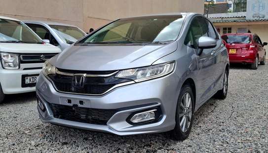 Honda Fit EX Hybrid Silver Color 2018 model fully loaded. image 3