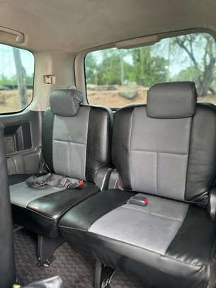 Toyota Noah KCP image 2