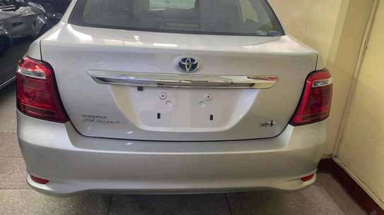 TOYOTA AXIO 2019MODEL HYBRID image 11
