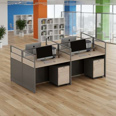 4-Way Modern Modular Office Workstation image 4