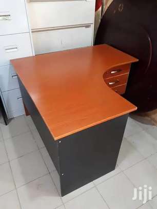 Modern L-Shaped Ergonomic Office Desk White Black Trim image 6