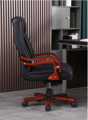 Bliss Leather Office Chair image 4