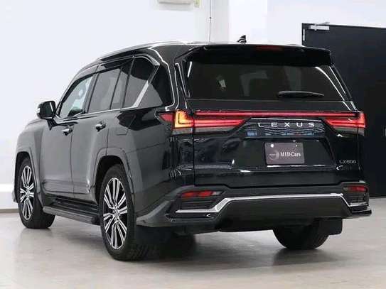 Lexus LX600 black 2023 New Imports image 9