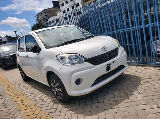 Toyota passo newshape image 4