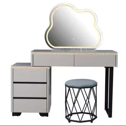 Modern Vanity Makeup Table image 8