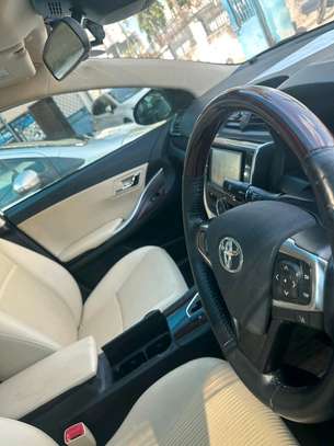 toyota premio new on offer image 4