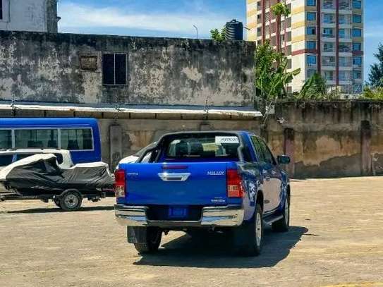 Toyota Hilux Double cabin Revo 2019 blue image 11