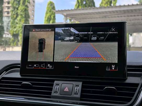 Audi SQ5 white 2021 Sunroof image 4