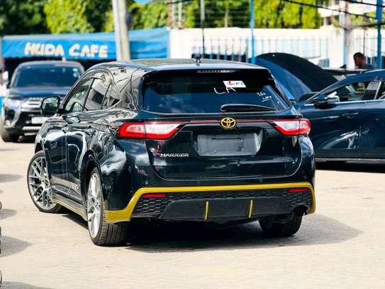 TOYOTA HARRIER 2020 MODEL NEW SHAPE BLACK image 15